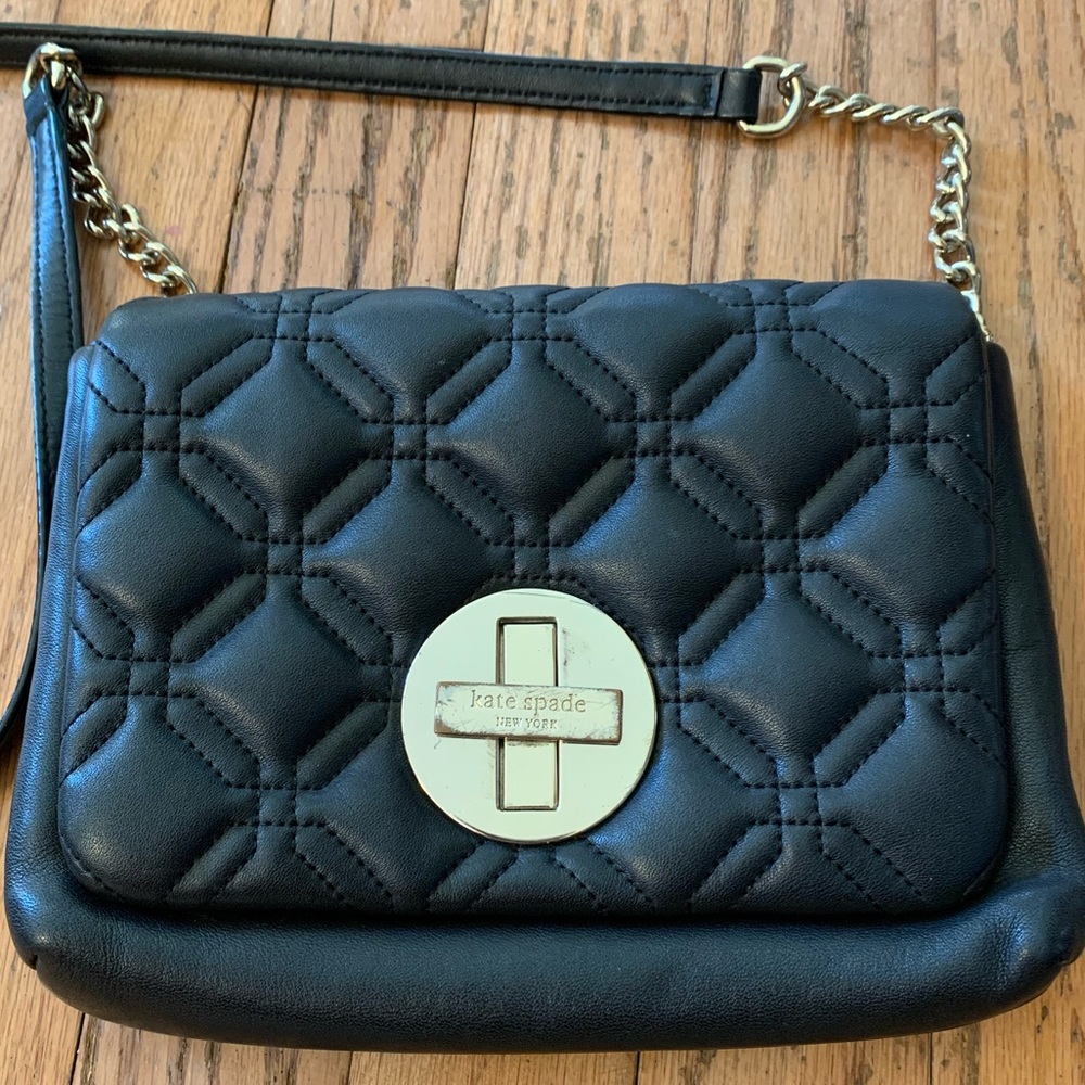 Kate Spade Black Quilted Crossbody Style #WKRU1999 * Preowned *